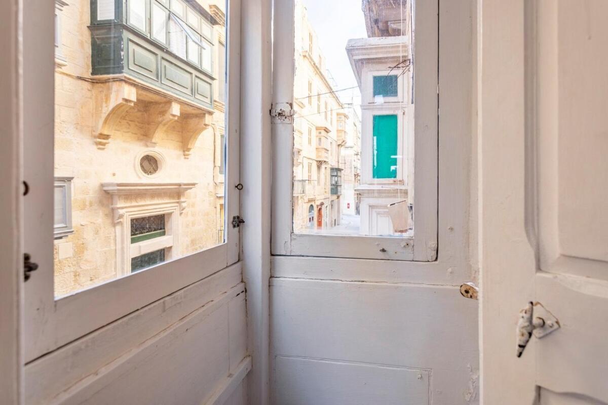 Superbly Located Cosy 2-Bedroom Apartment Valletta Exteriör bild