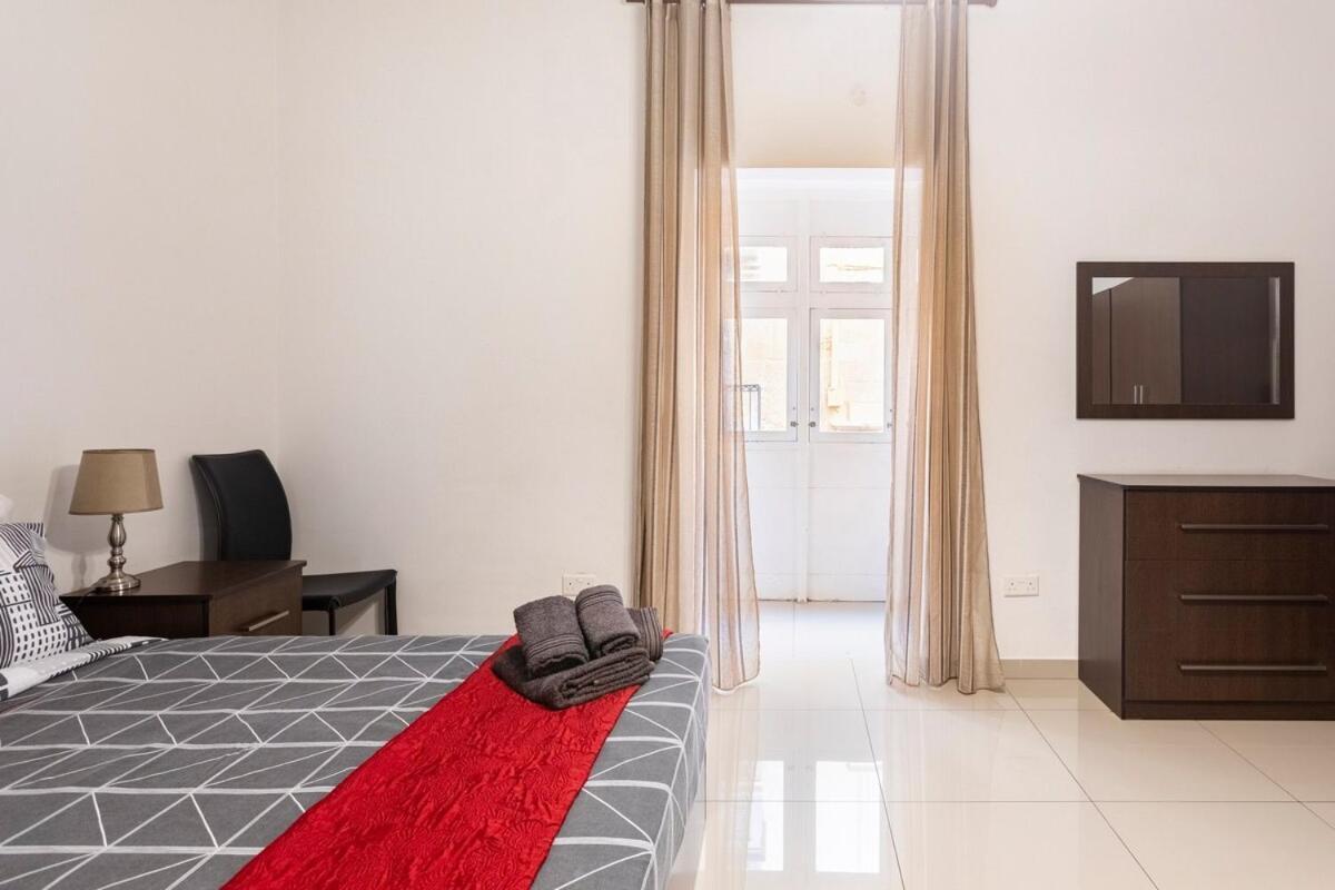 Superbly Located Cosy 2-Bedroom Apartment Valletta Exteriör bild